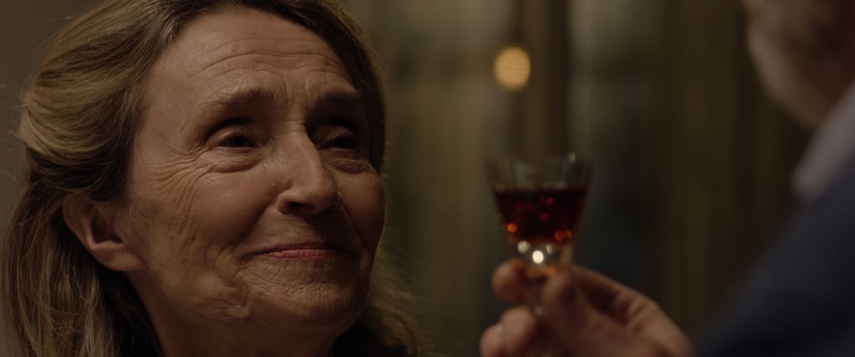 Crítica de "Perros del viento", regreso a las raíces con Luis Machín