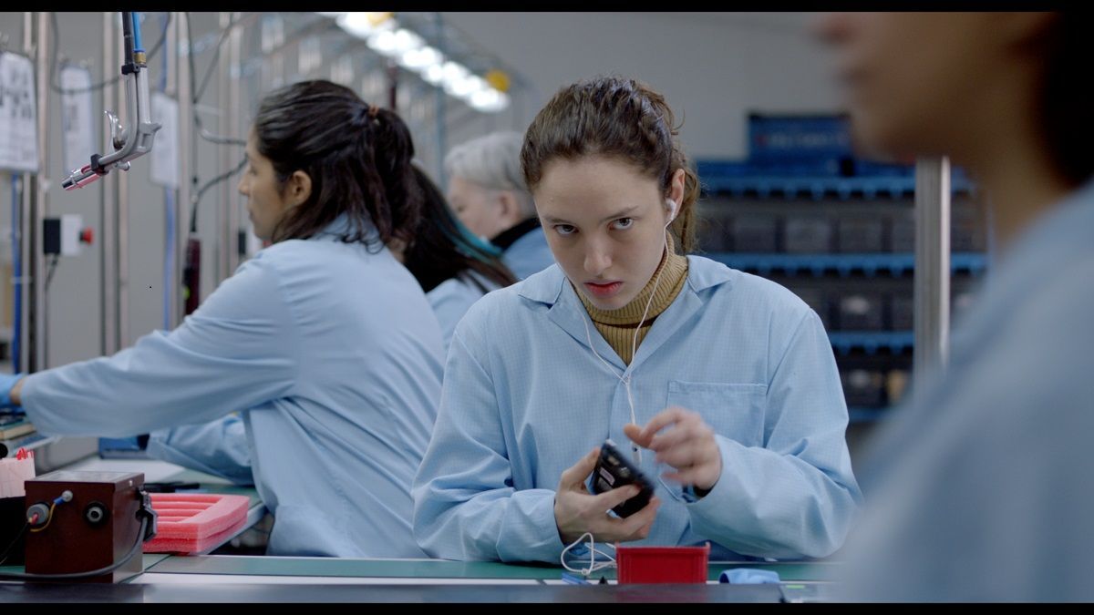 Crítica de "La chica nueva", el capitalismo salvaje en la ópera prima de Micaela Gonzalo