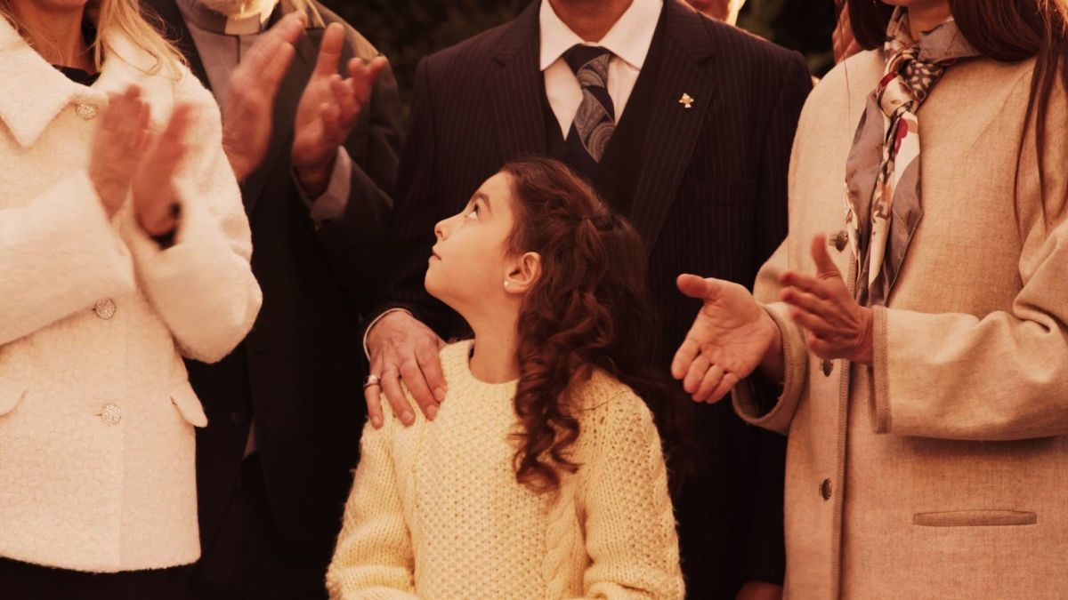 Crítica de "Algo incorrecto", Eleonora Wexler contra el abuso de menores