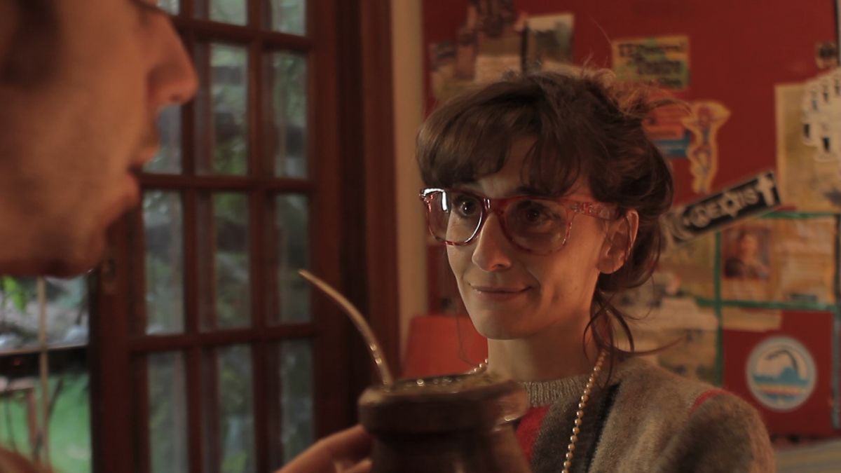 Crítica de "La provisoria", dramedy urbano  y coral de Melina Fernández da Silva y Nicolás Meta