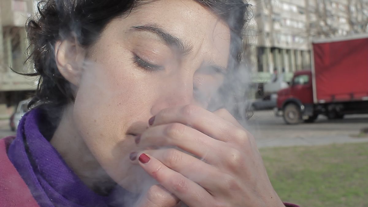 Crítica de "La provisoria", dramedy urbano  y coral de Melina Fernández da Silva y Nicolás Meta