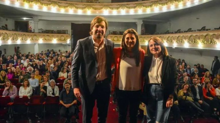 Soberanía Sanitaria y Enclaves presentaron “El porvenir de la vida en común”, de Gabriela Cárcova Krichmar
