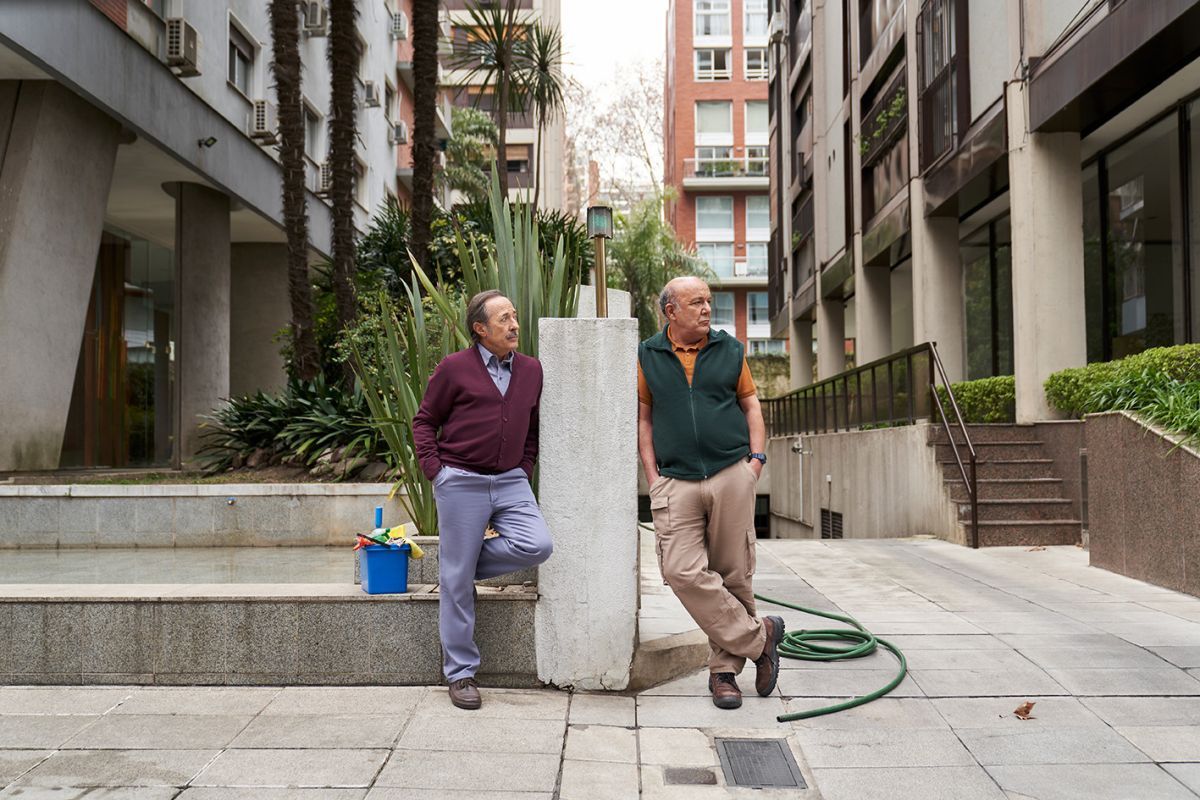 Crítica de “El encargado”, tensión en el edificio con Guillermo Francella