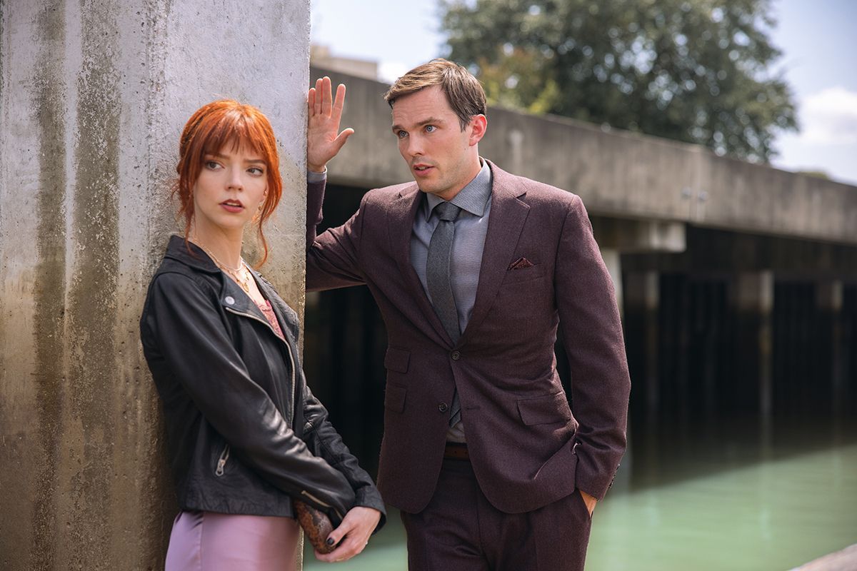 Crítica de "El menú", sobre servir y degustar luchas sociales, con Anya Taylor Joy