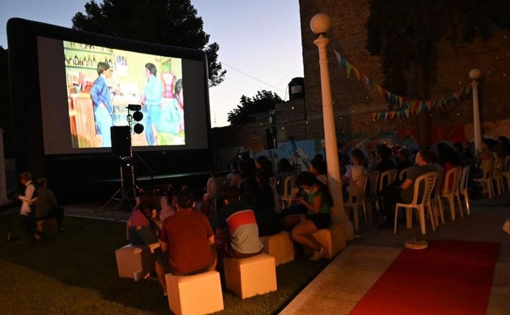 Todos los ganadores del 19 Festival Latinoamericano de Cine con Vecinos 