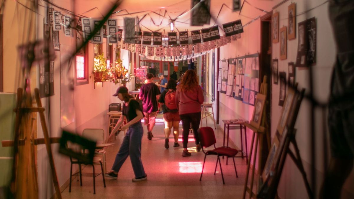 ¿Quién les enseñó a los estudiantes a crear su propio Festival de Cine?