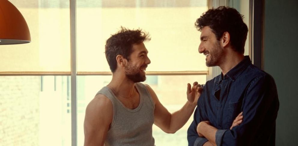 Crítica de "Smiley", la serie española con Carlos Cuevas y Miki Erbapé que rompe con los estereotipos LGBTQI+