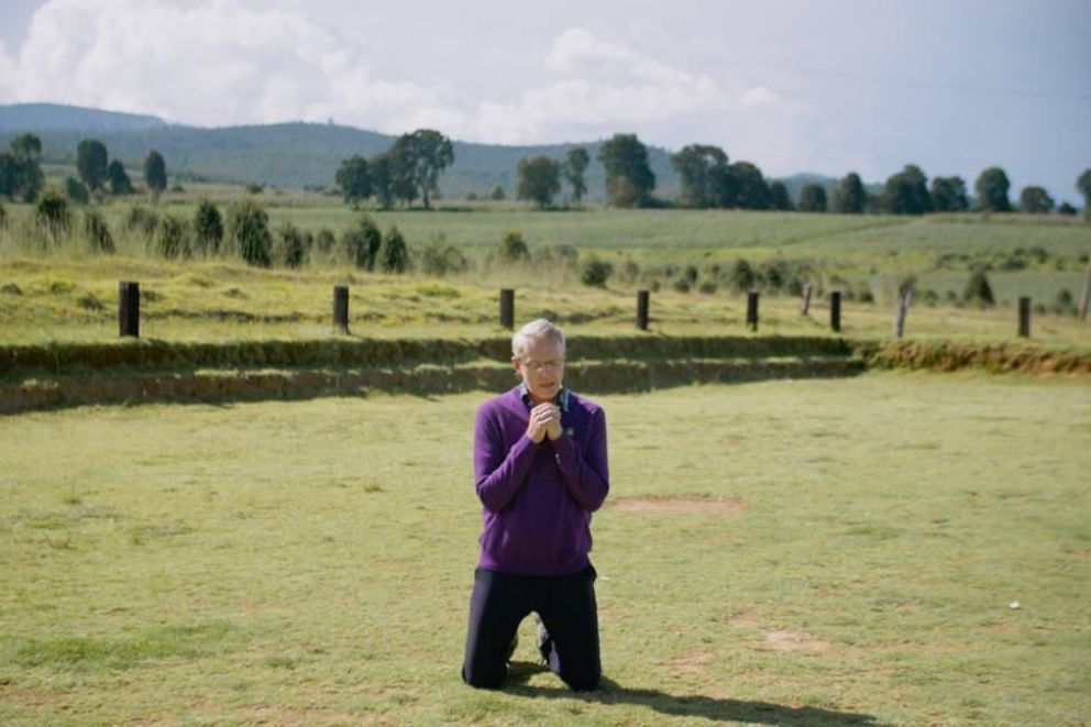 Crítica de "El hoyo en la cerca", Joaquín del Paso y un fin de semana en Sodoma
