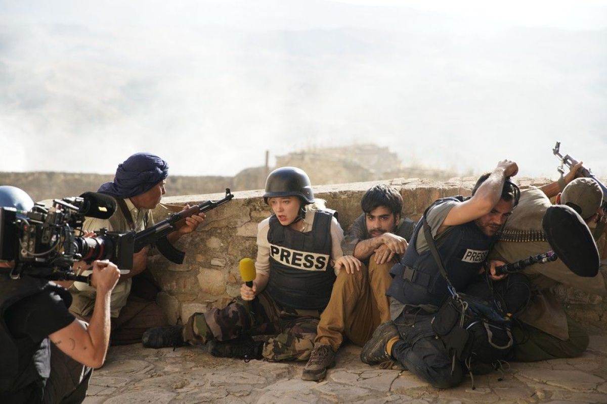 Crítica de "France", Bruno Dumont y una sátira sobre el periodismo y la manipulación de las noticias