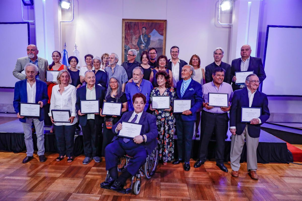 Graciela Borges y Juan José Jusid recibieron los Premios Trayectoria 2022 del Fondo Nacional de las Artes