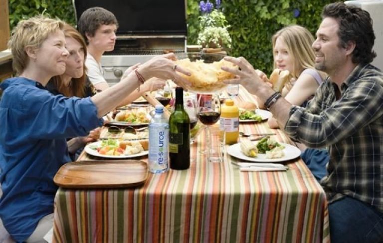 Crítica de "Los chicos están bien",  la familia feliz de Lisa Cholodenko