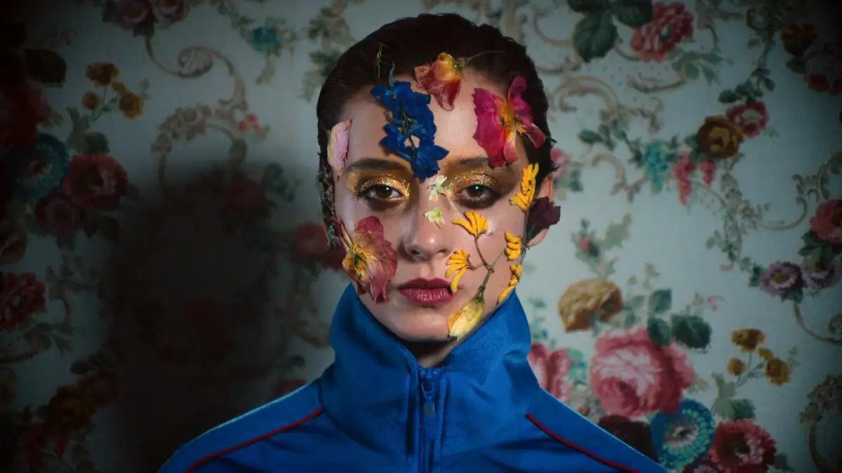 Crítica de “Cowboy de Copenhague”, el laberíntico y refinado estallido de violencia de Nicolas Winding Refn