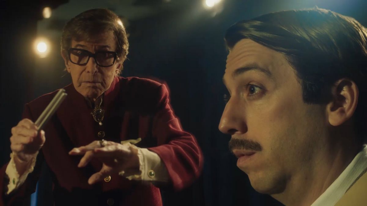 Crítica de “El método Tangalanga”, la comedia ingenua de los chistes telefónicos