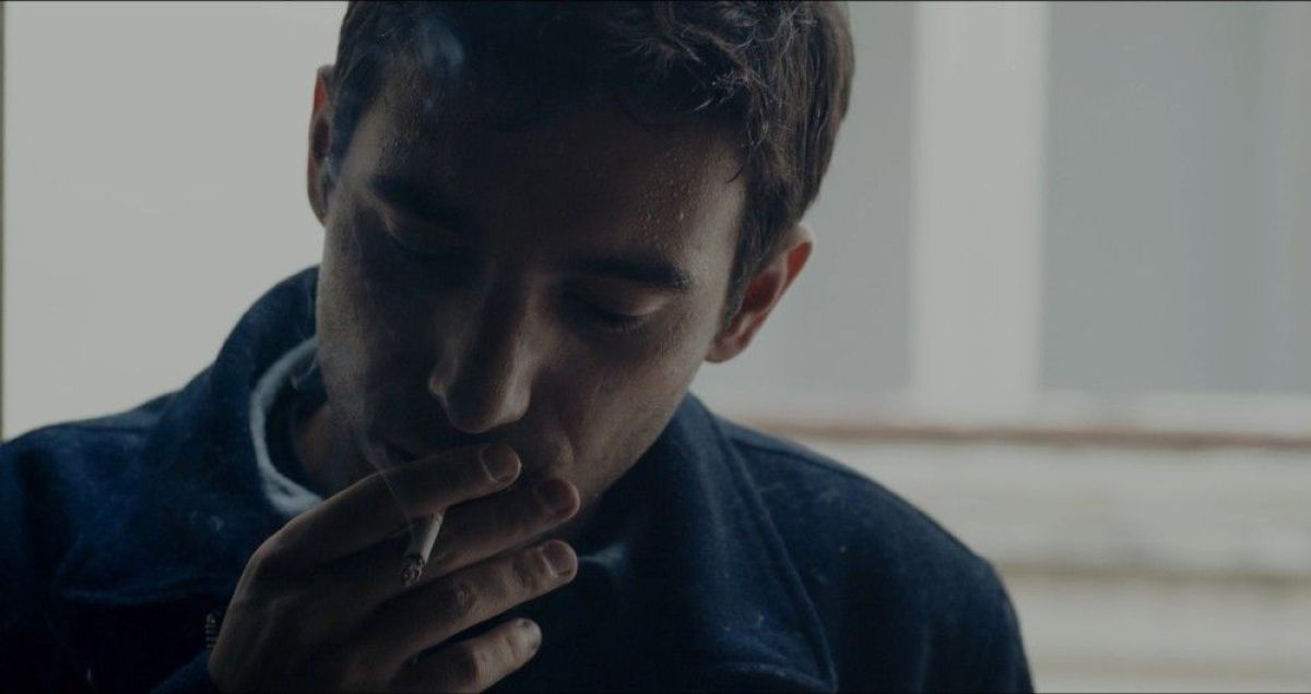Crítica de "El mundo después de nosotros" y el tragicómico retrato de una juventud asolada por la precariedad