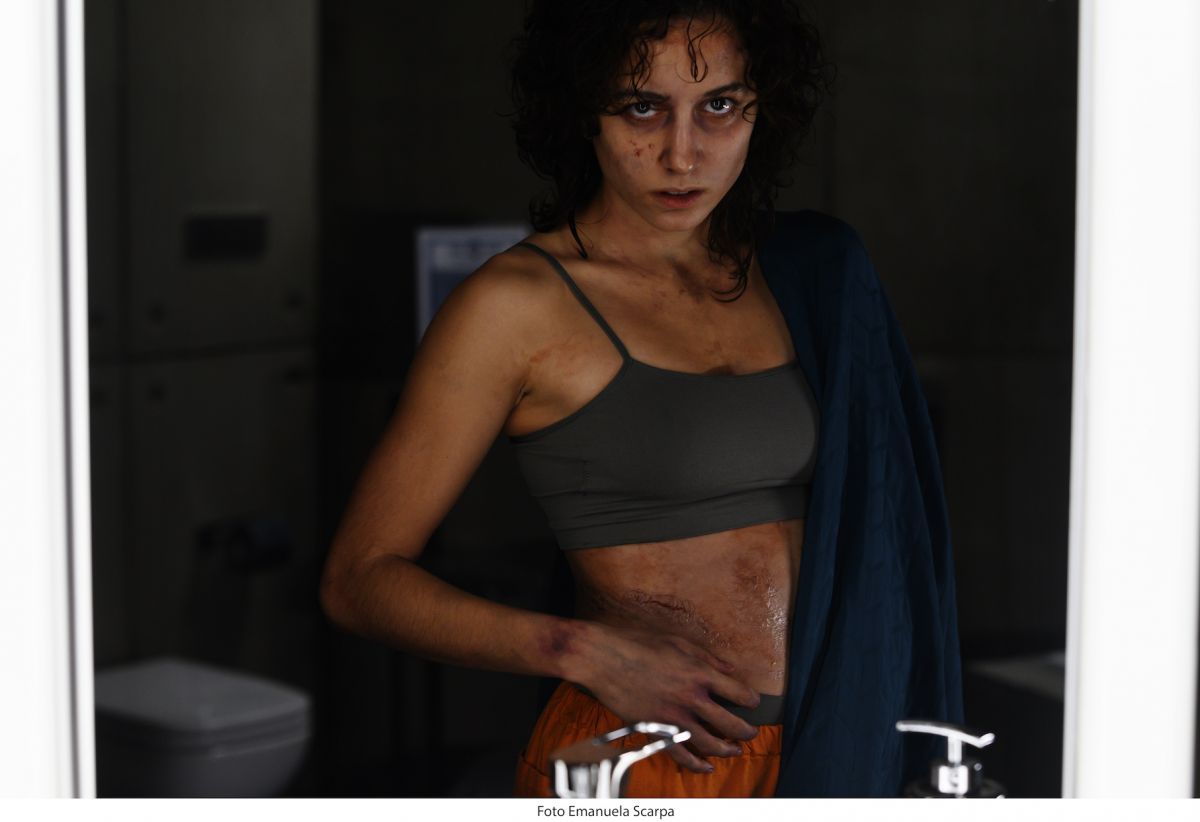 Crítica de “El Nido”, terror psicológico en cuarentena con Luciano Cáceres y Blu Yoshimi