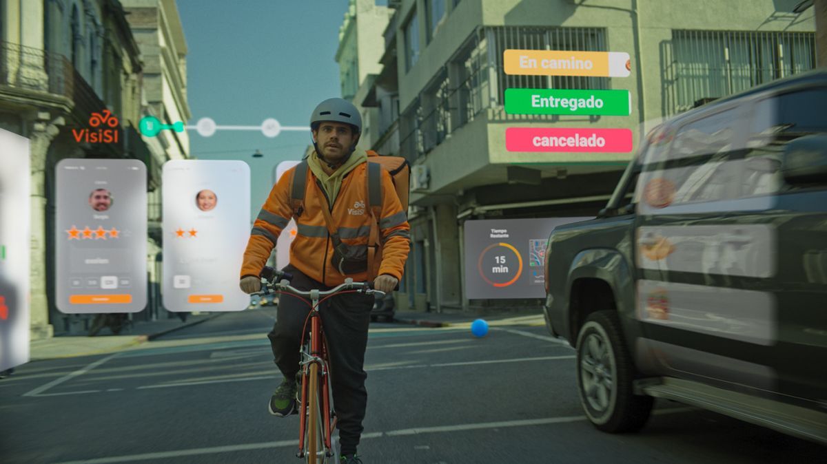 Crítica de "Ustedes deciden", Gastón Soffritti se enfrenta a la insoportable levedad de las redes sociales