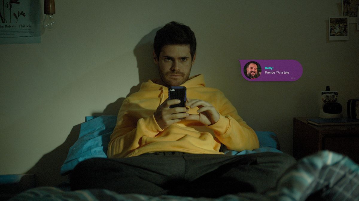 Crítica de "Ustedes deciden", Gastón Soffritti se enfrenta a la insoportable levedad de las redes sociales