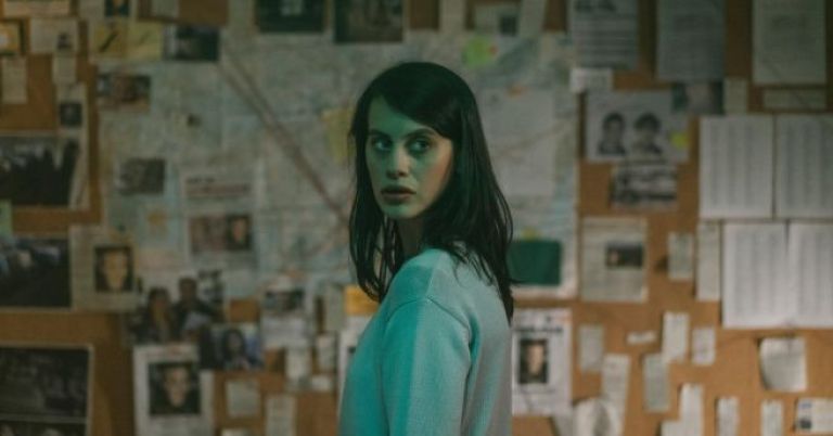 Crítica de "La chica de nieve", lograda adaptación de la novela de Javier Castillo al formato serial