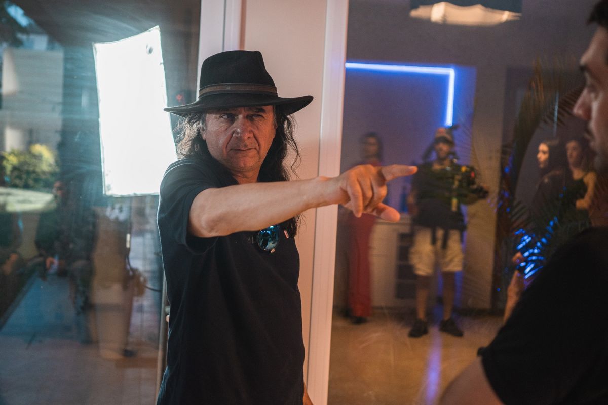 Crítica de “La reina desnuda”, José Celestino Campusano aborda el empoderamiento femenino