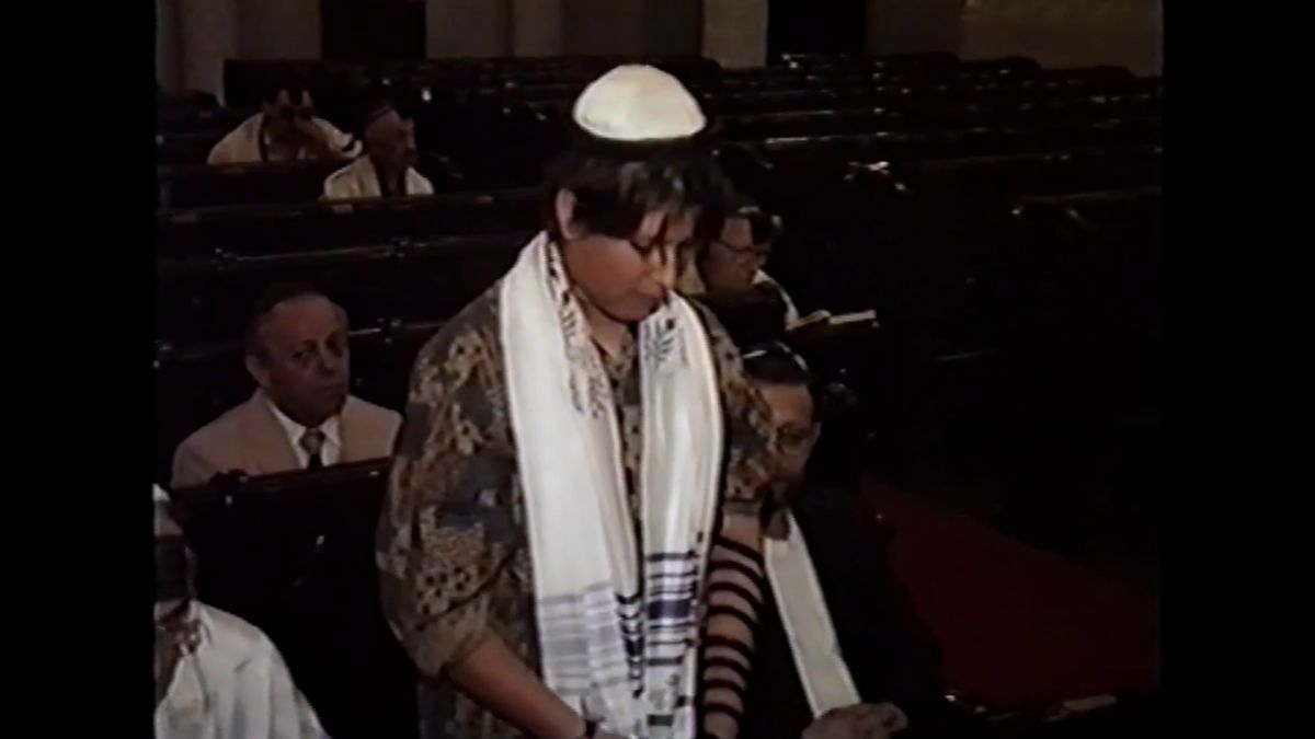 Crítica "Bajar, subir, bajar" o cómo huir del sionismo y no morir en el intento