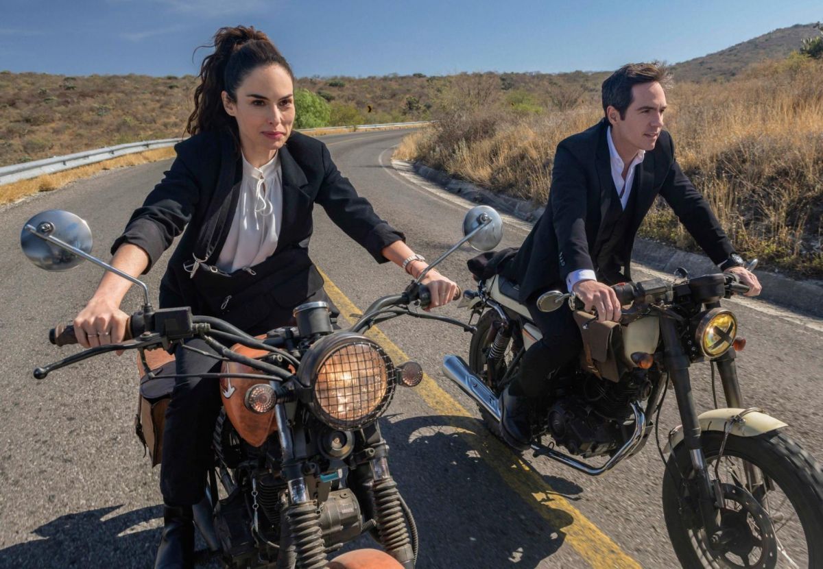 Crítica de "A todas partes", una tragicómica road movie mexicana sobre el reencuentro de dos hermanos