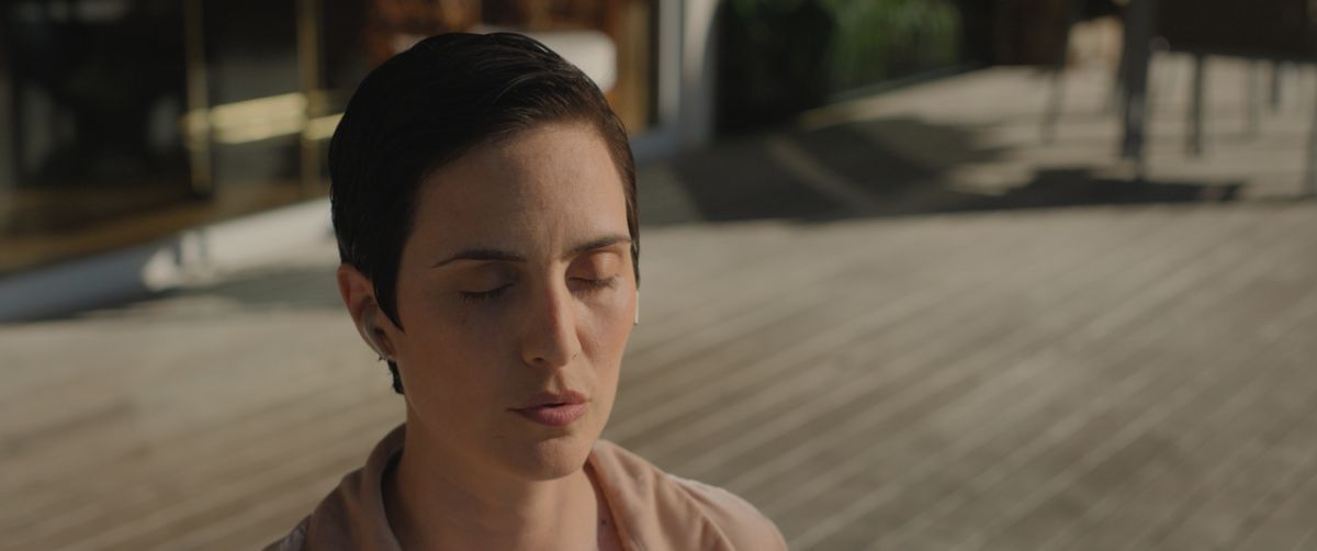 Crítica de “Asfixiados”, Leonardo Sbaraglia y Julieta Díaz en una película que naufraga