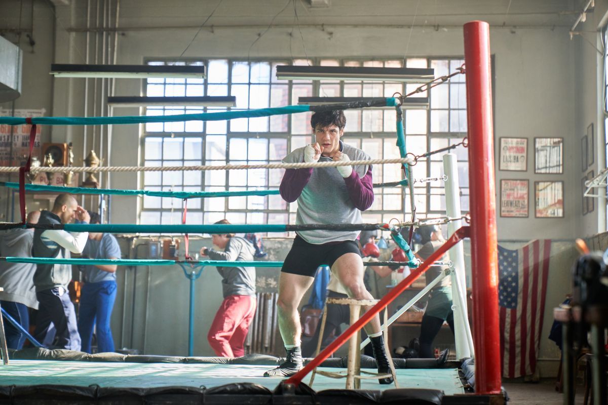 Crítica de "Ringo. Gloria y muerte", un ícono popular entre el boxeo y la mafia