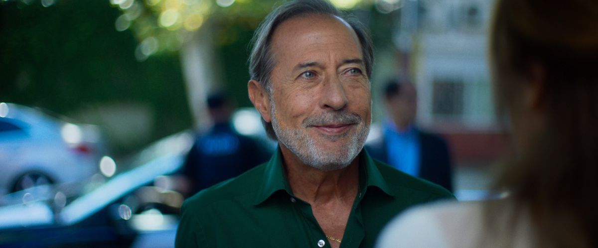 Crítica de “La extorsión”, tensión en el aeropuerto con Guillermo Francella