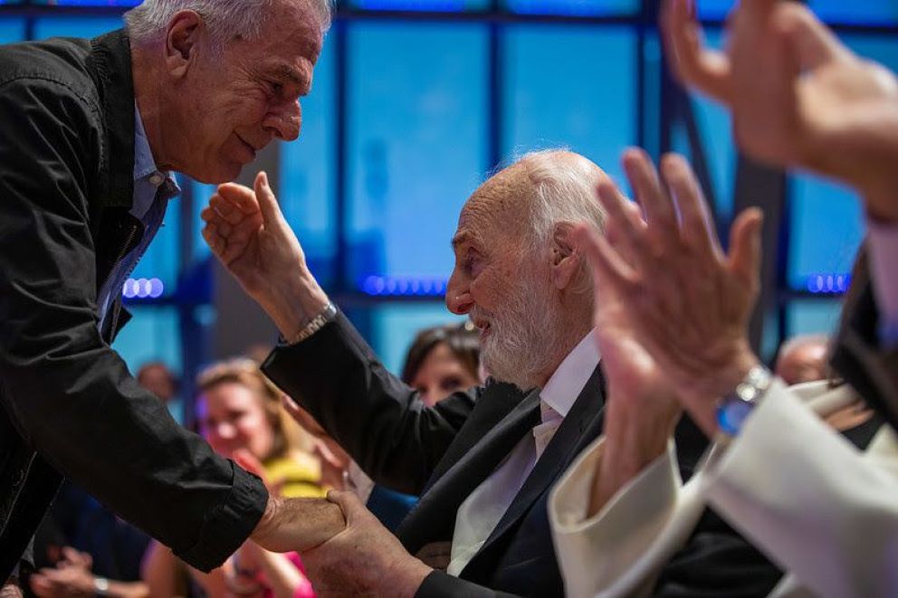 El Ministerio de Cultura distinguió a Héctor Alterio como Personalidad Emérita de la Cultura