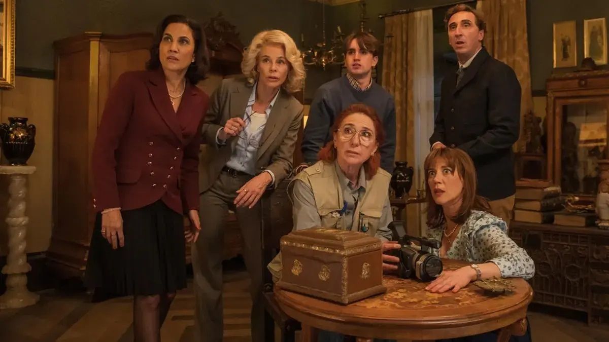 Crítica de "Fenómenas", una película sin rumbo entre la comedia y el terror