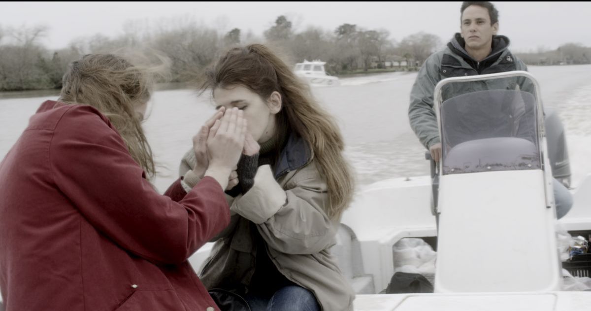 Crítica de “Último recurso”, desopilante homenaje al periodismo de Matías Szulanski