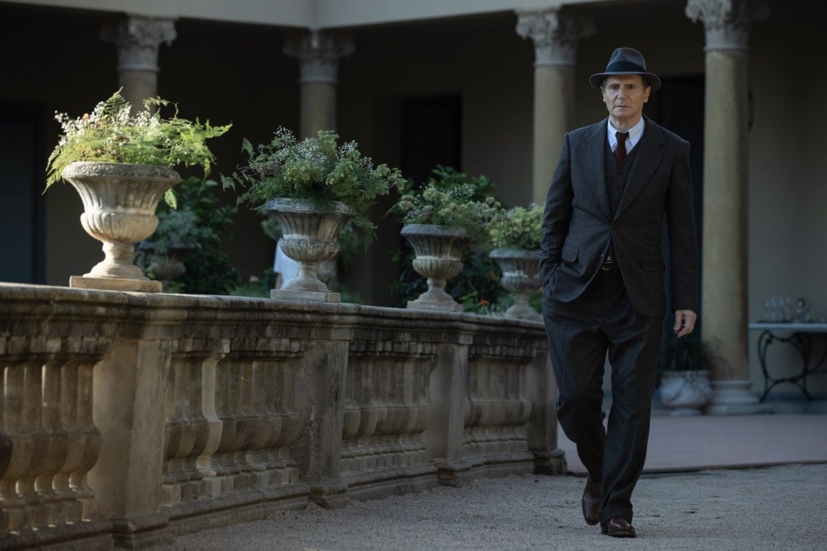 Crítica de “Sombras de un crimen”, Liam Neeson es Philip Marlowe