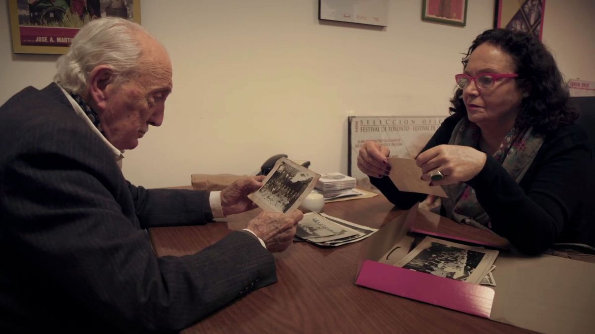 Crítica de "Retratos de Eugenia", un documental que aborda el arte y la memoria de Juan Manuel Repetto