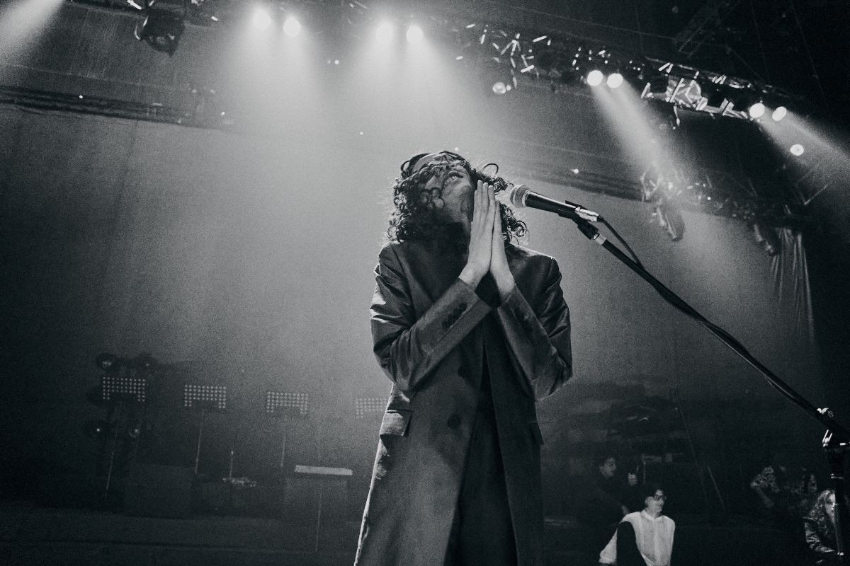 Gonzalo Tobal y la recreación de la vida de Fito Páez