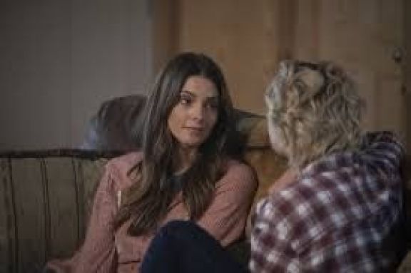 Crítica de “En el lugar equivocado”, Bruce Willis y un elenco duro de matar