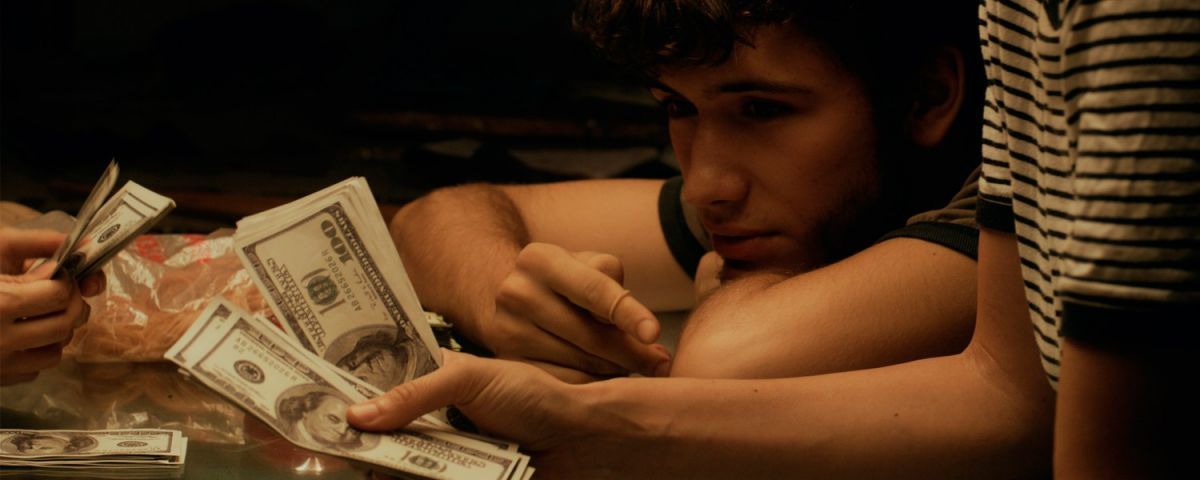 CrItica de "Cambio cambio", Lautaro García Candela en la ciudad de los arbolitos