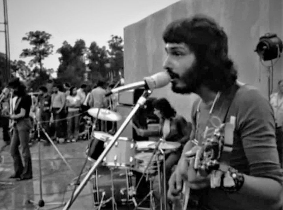 50 años de "Hasta que se ponga el sol", el mítico y pionero documental sobre el rock nacional