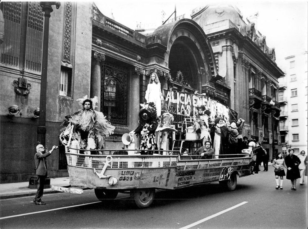El esperado reestreno de "Alicia en el país de las maravillas" restaurada y remasterizada, con música de Charly García