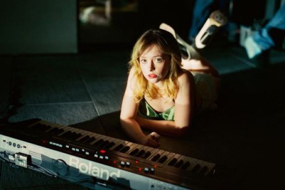 Crítica de "The Idol", "The Weeknd" y Lily-Rose Depp le sacan la careta al pop