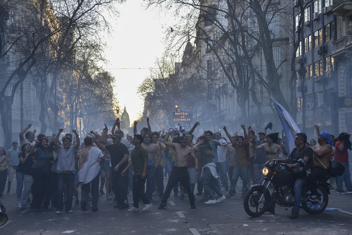 Crítica de “Diciembre 2001”, la serie de Benjamín Ávila sobre la crónica de la debacle Argentina