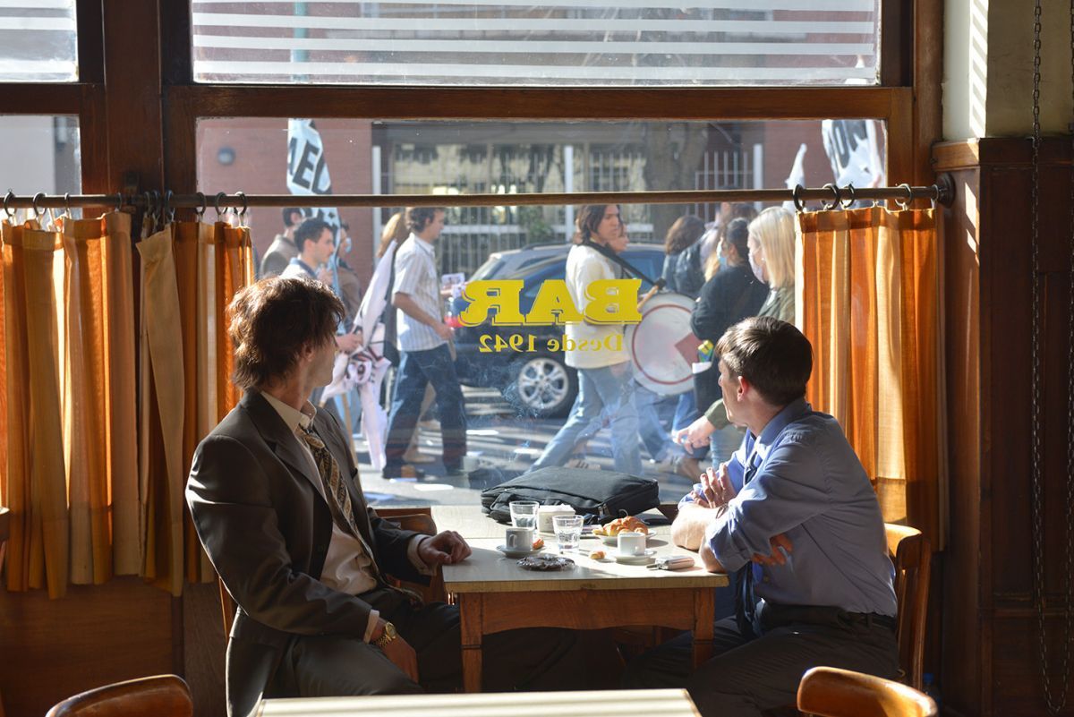 Crítica de “Diciembre 2001”, la serie de Benjamín Ávila sobre la crónica de la debacle Argentina