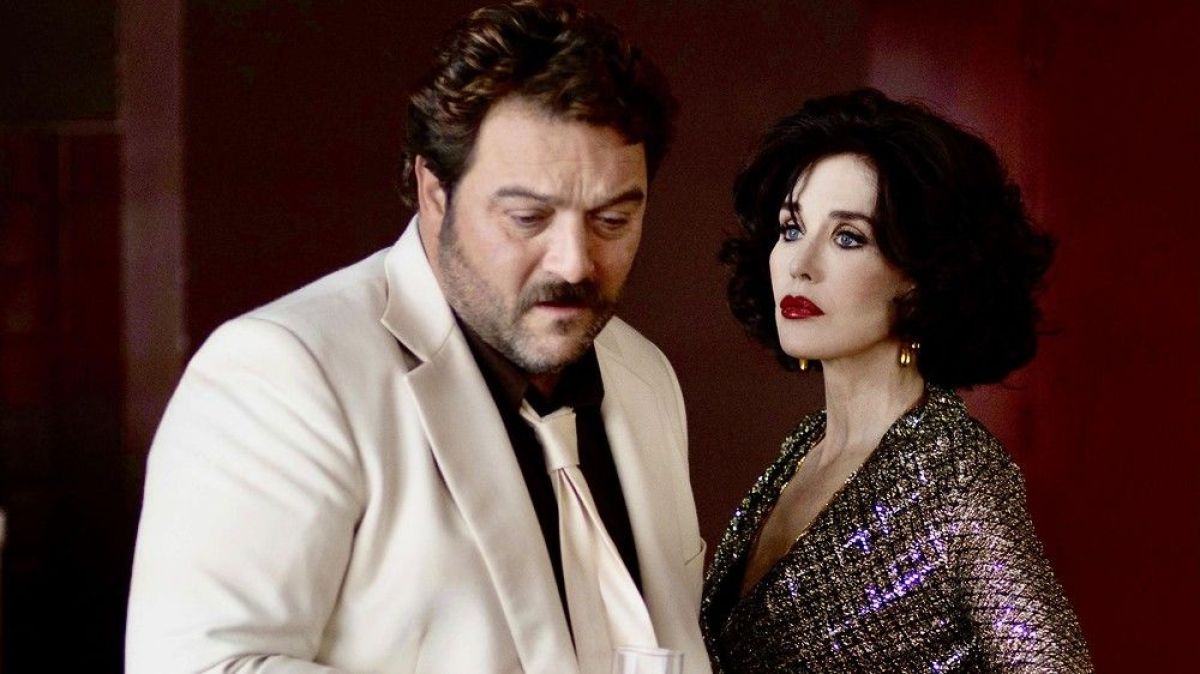 Crítica de "Peter von Kant", Ozon y su homenaje a Fassbinder en la reinvención de "Las amargas lágrimas de Petra von Kant"