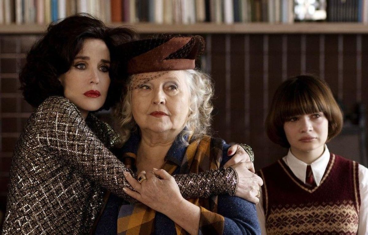 Crítica de "Peter von Kant", Ozon y su homenaje a Fassbinder en la reinvención de "Las amargas lágrimas de Petra von Kant"