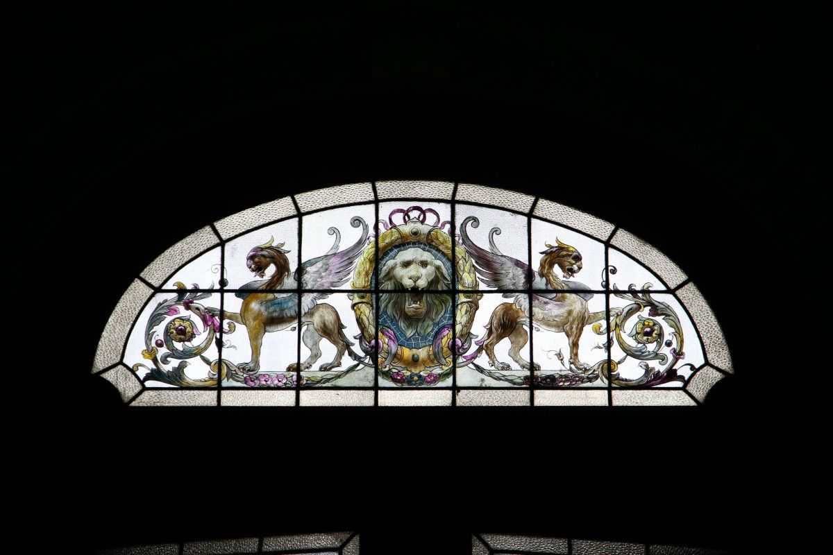 Crítica de “Juego de brujas”, los peligros de la realidad virtual