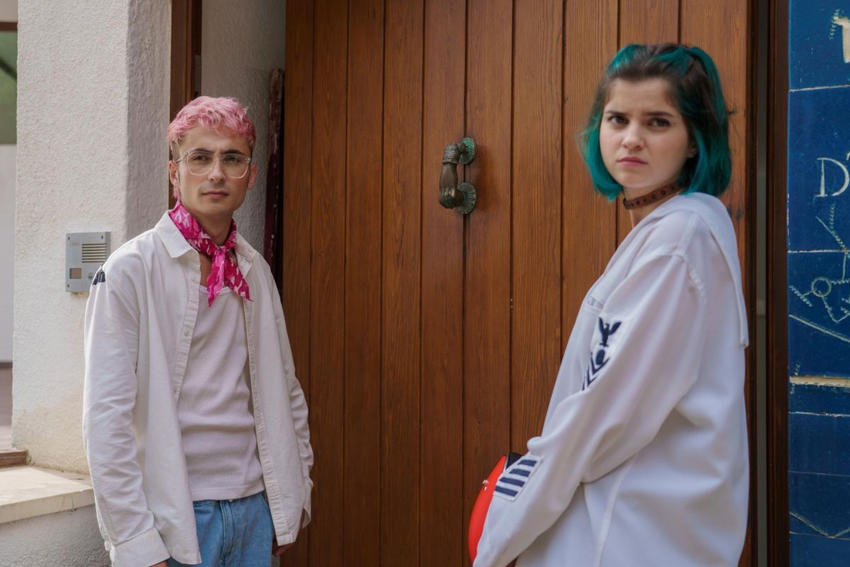 Crítica de "A través del mar", un naufragio en alta mar 